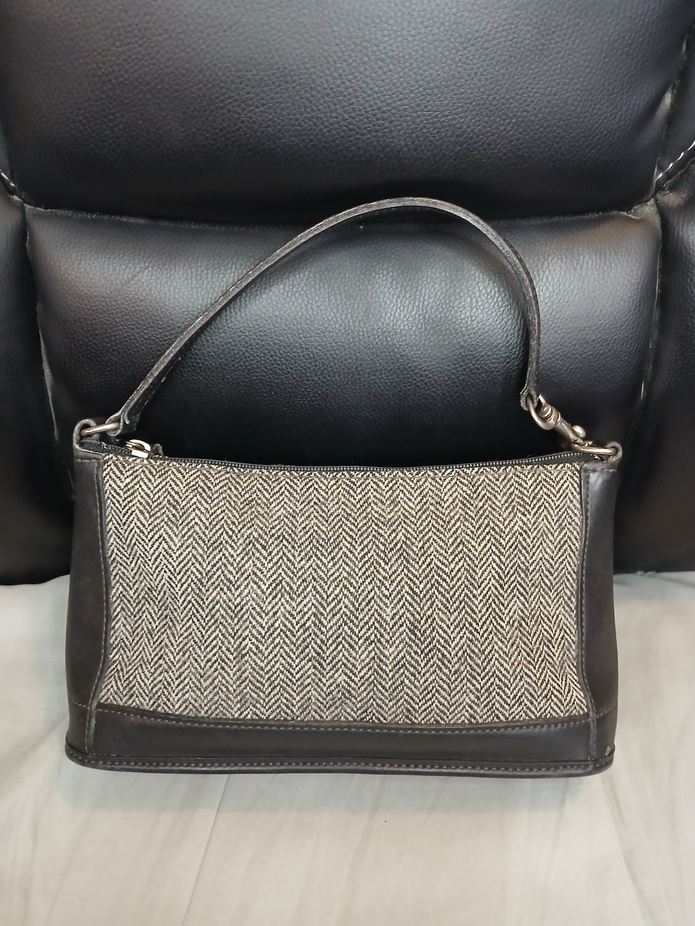 Coach Vintage Bleecker Black/White Tweed Demi Zip Shoulder Bag
